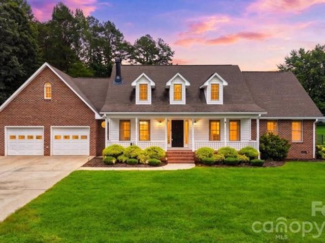 House for sale in Lenoir, North Carolina