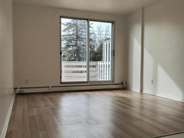Apartment for rent in Brant, Ontario