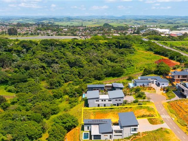 Land for sale in Princess Grant, Kwazulu-natal