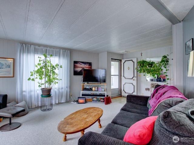 House for sale in Washington