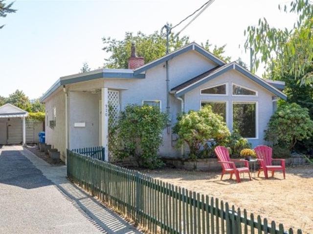 House for sale in Duncan, British Columbia
