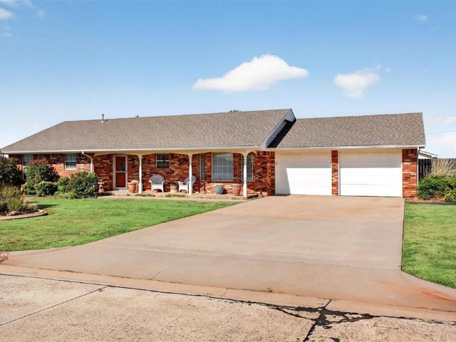 House for sale in Washita, Oklahoma