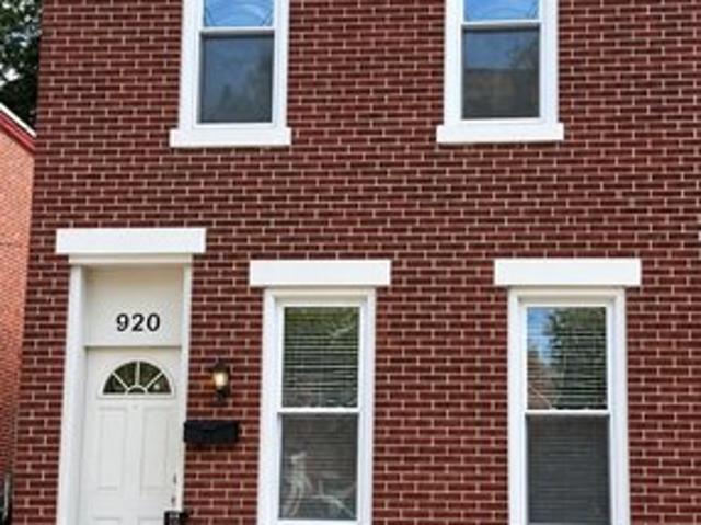 Townhouse for sale in Camden, New Jersey