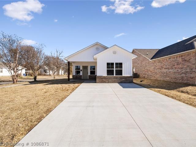 House for sale in Ark