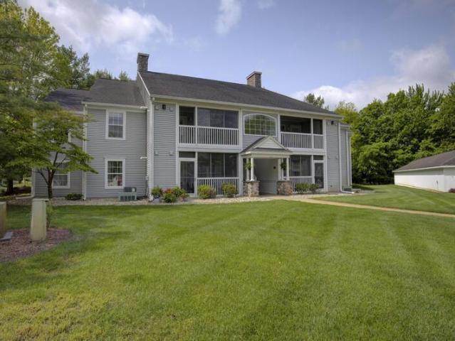 Condo for sale in Jackson