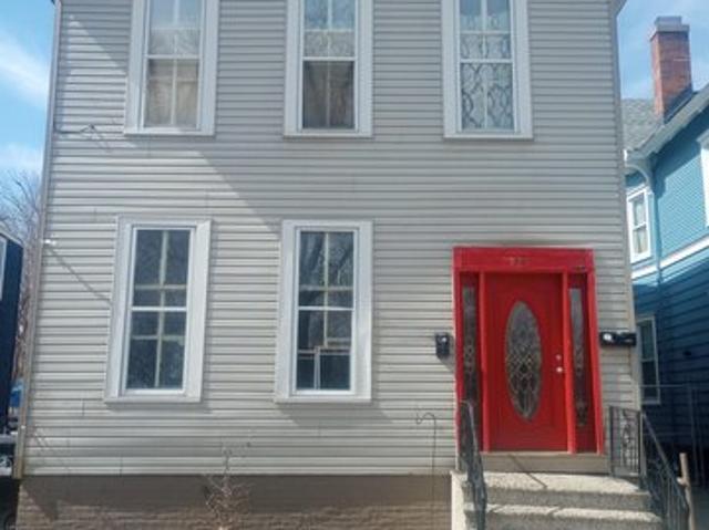 Townhouse for rent in Racine, Wisconsin
