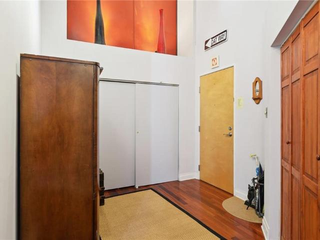 Condo for sale in New Orleans, Louisiana