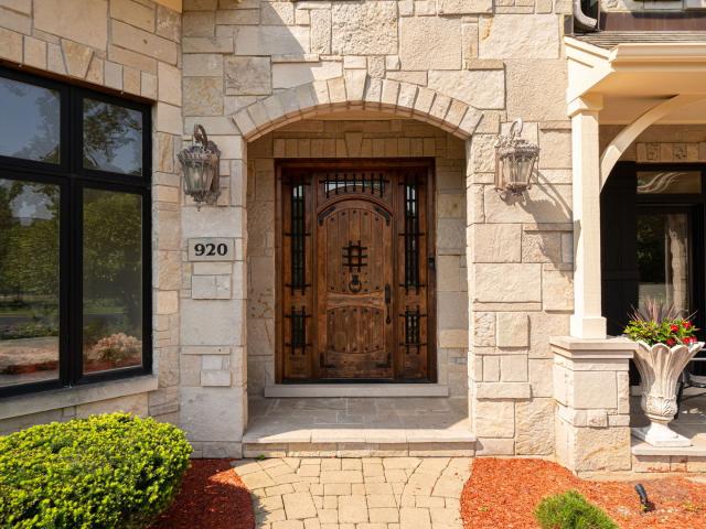 House for sale in Glenview, Illinois