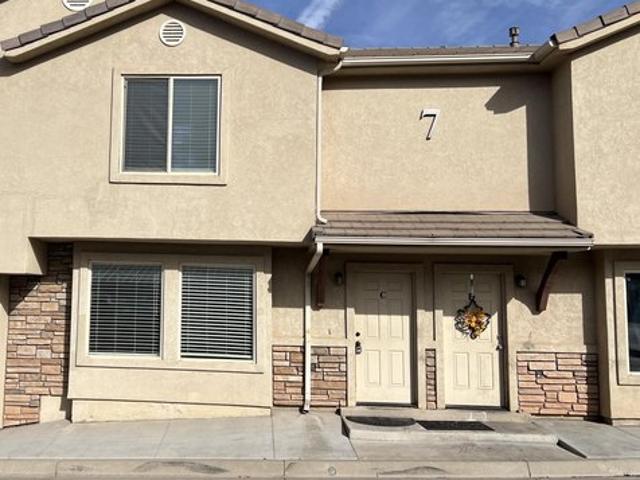 Townhouse for sale in Iron, Utah