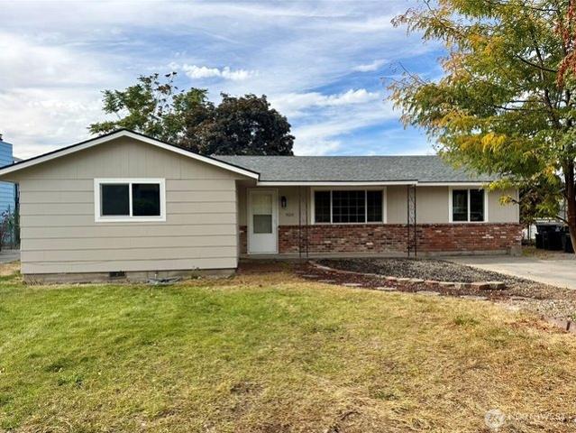 House for sale in Moses Lake, Grant County