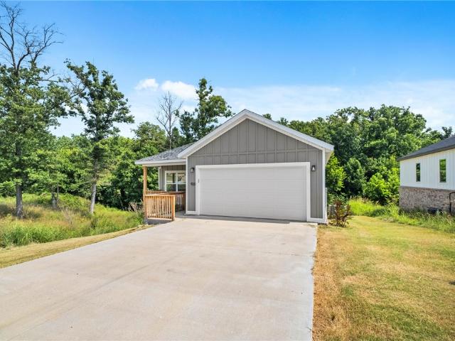 House for sale in West Siloam Springs, Delaware County