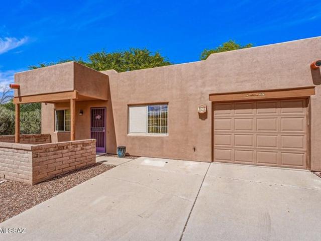 Townhouse for sale in Green Valley, Arizona