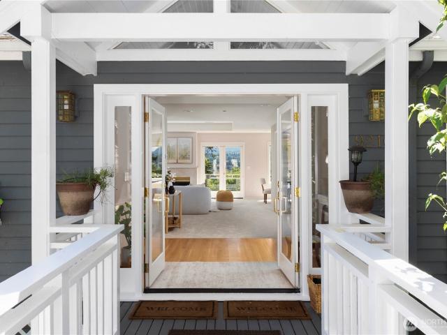House for sale in Mercer Island, Washington