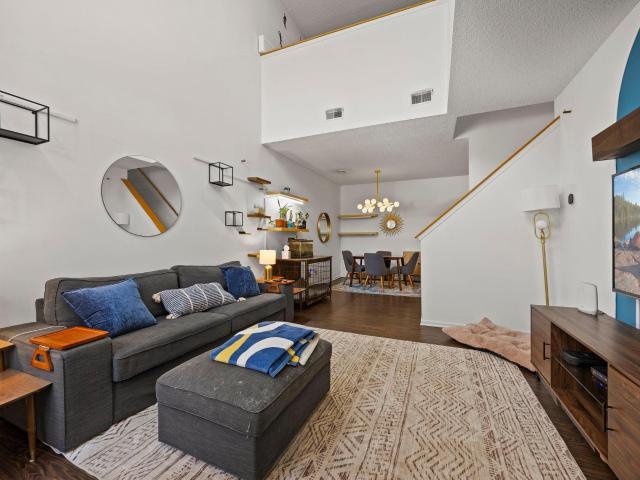 Townhouse for sale in Hennepin, Minnesota