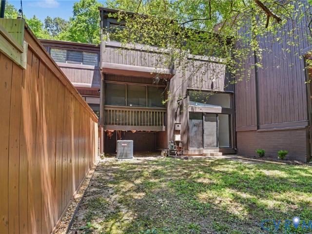 Townhouse for sale in Virginia