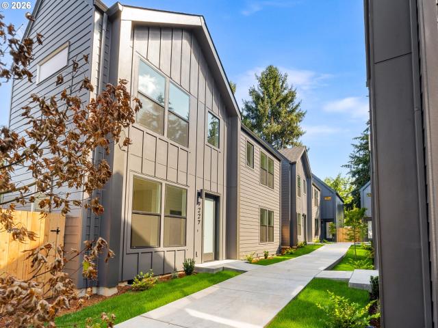 House for sale in Oregonia