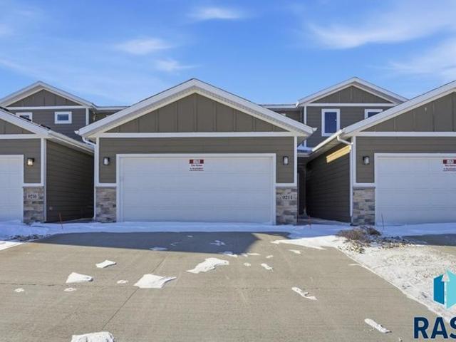 Townhouse for sale in Sioux Falls, South Dakota