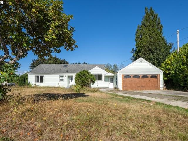 House for sale in Astoria, Clatsop County