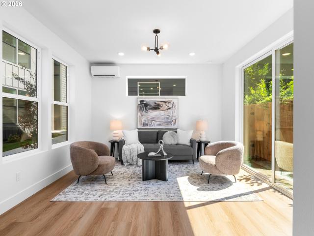 House for sale in Saint Johns, Portland