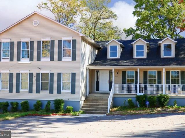 House for sale in Lanham, Maryland