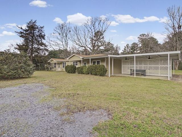 House for sale in Hillister, Texas