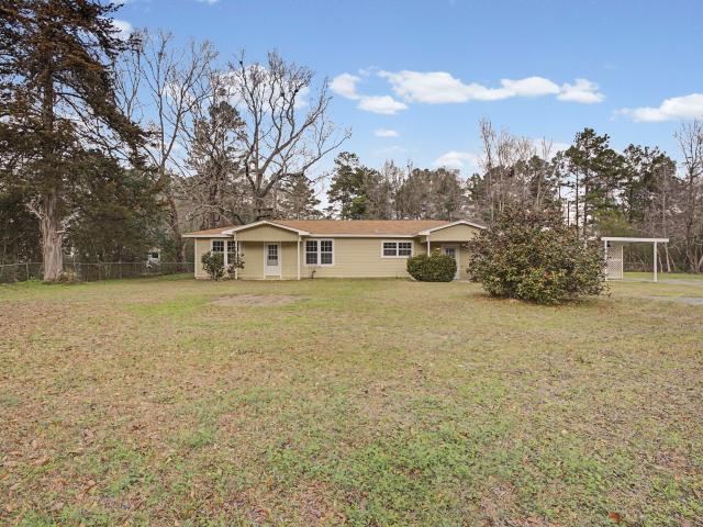 House for sale in Hillister, Texas