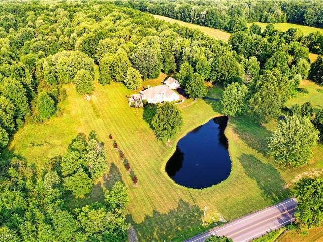 House for sale in North Bloomfield, Ohio
