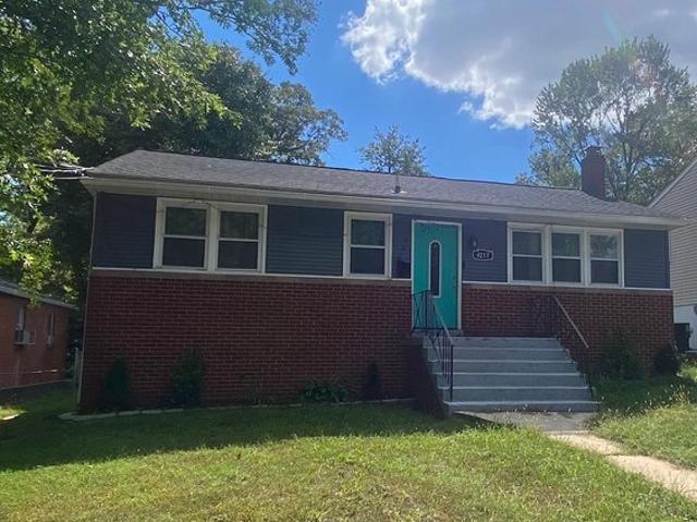 House for sale in Greenwood Forest, Lanham