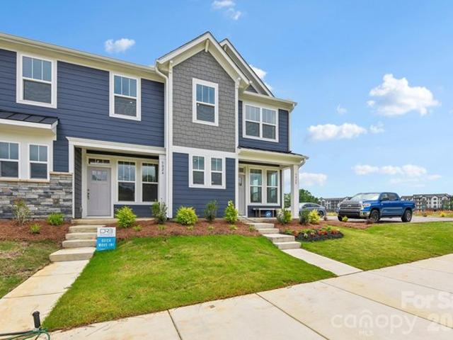 Townhouse for sale in Charlotte, Mecklenburg County