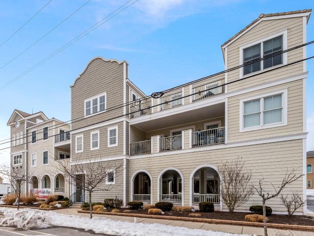 Condo for sale in Margate City, New Jersey