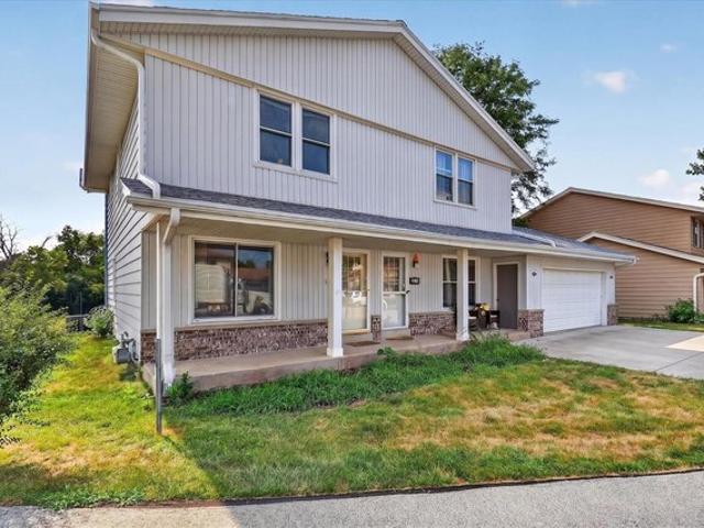 Condo for sale in Milwaukee, Wisconsin