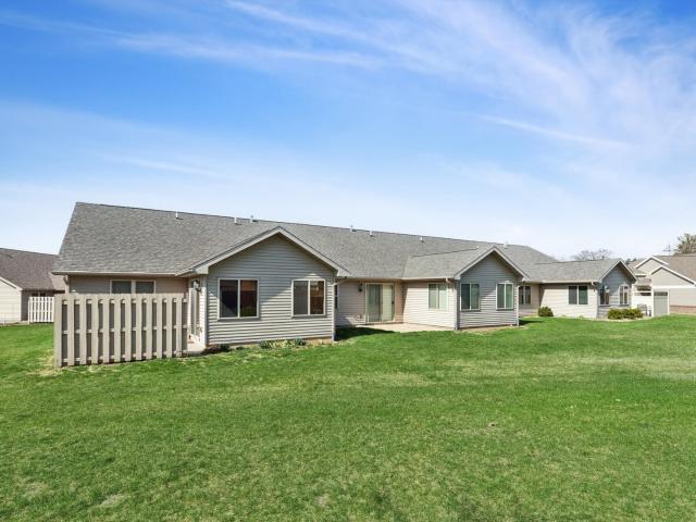Condo for sale in De Witt, Iowa
