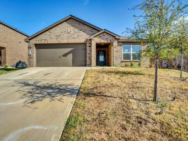 House for sale in Ellis, Texas
