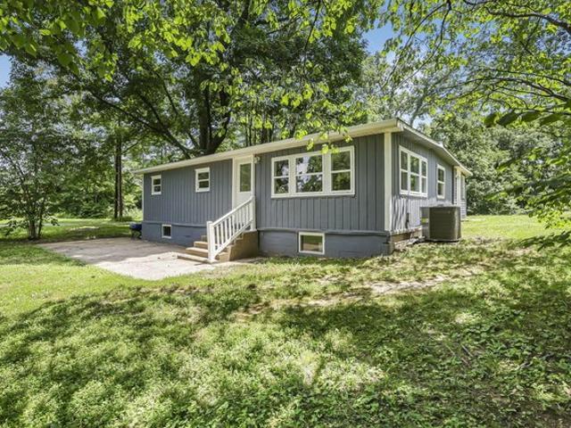 House for sale in Nelsonville, Ohio