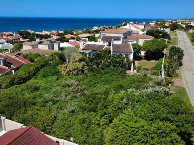 Land for sale in Cape St Francis, Eastern Cape