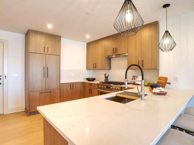 Condo for sale in Hudson, New Jersey