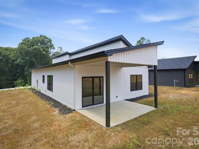 House for sale in Lenoir, North Carolina