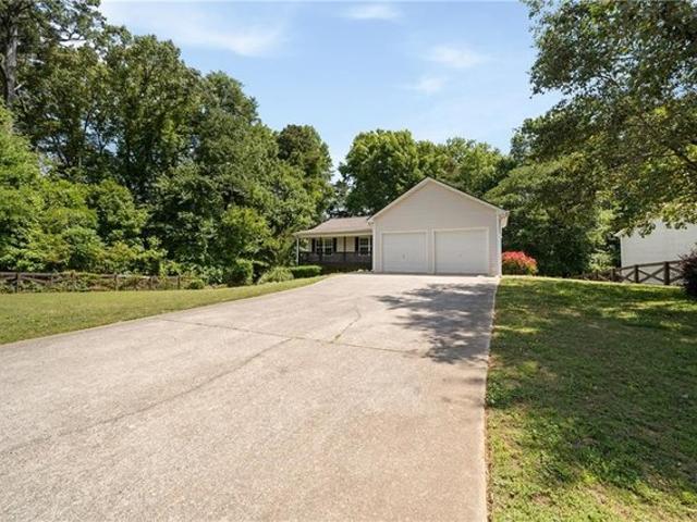 House for sale in Paulding, Georgia