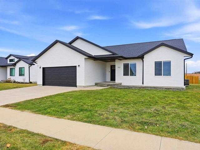 House for sale in Washington, Iowa