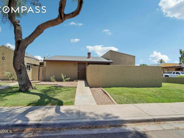 Townhouse for sale in Tempe