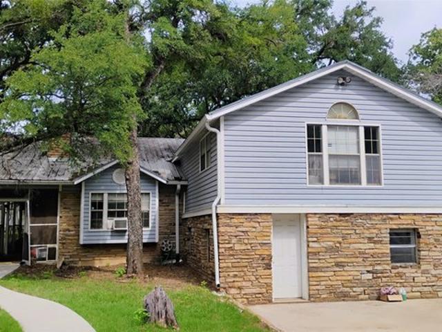 House for sale in Azle, Texas