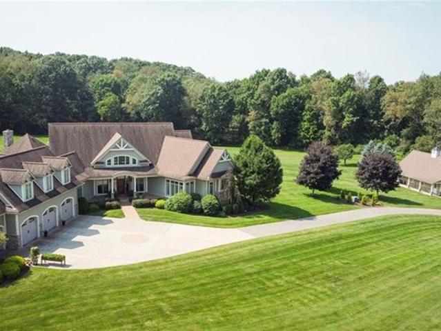 House for sale in Butler, Butler County