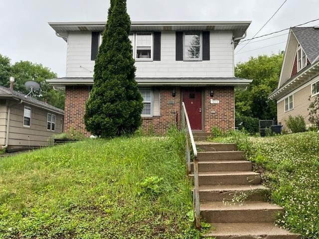 House for sale in Hennepin, Minnesota