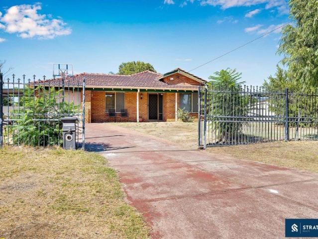 House for sale in Seville Grove, Western Australia