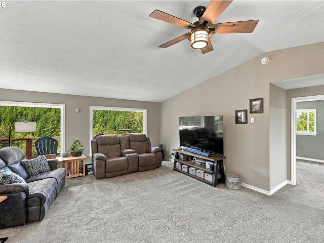 House for sale in Coquille, Coos County