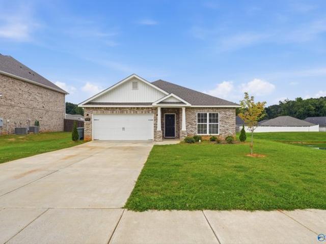 House for sale in Owens Cross Roads, Alabama