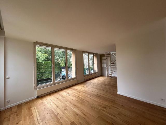 Appartement location à France métropolitaine, Saint-cloud