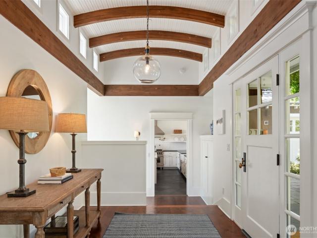 House for sale in Mercer Island, Washington
