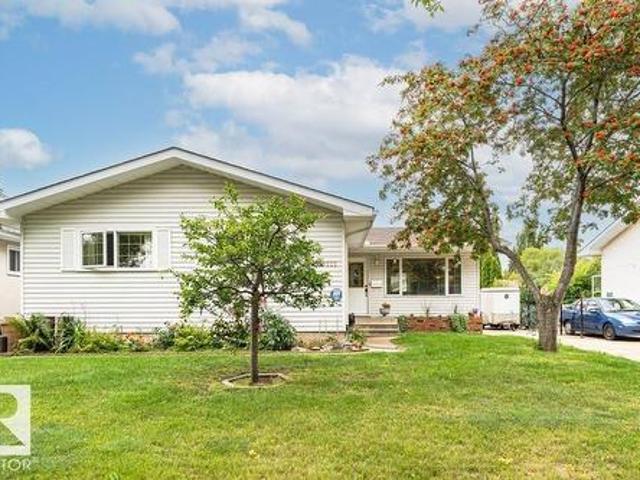 House for sale in Pineview, Fort Saskatchewan