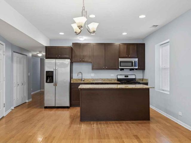 Apartment for rent in Chicago Park, Illinois